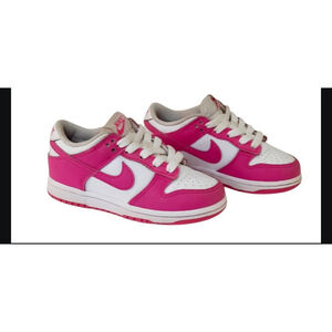 Kids Nike Dunk Low
Little Kids' Shoes